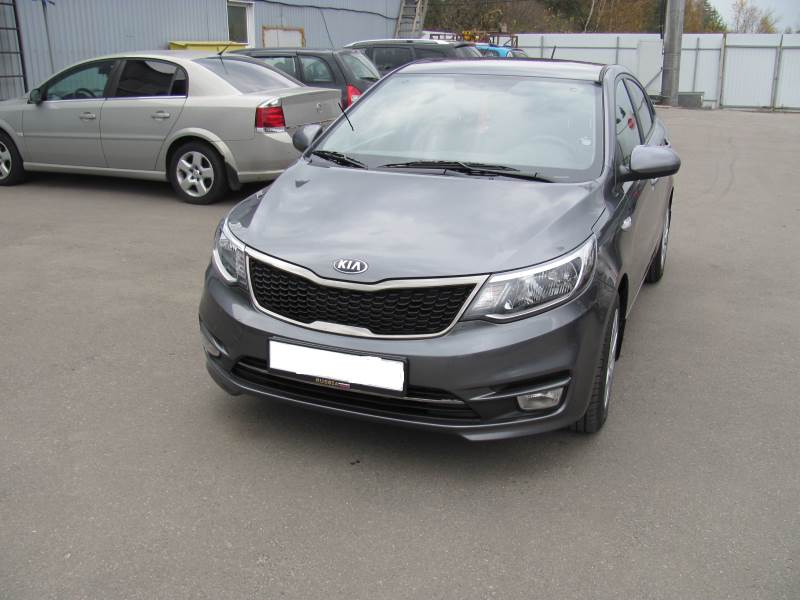 Ремонт KIA RIO (серого цвета)